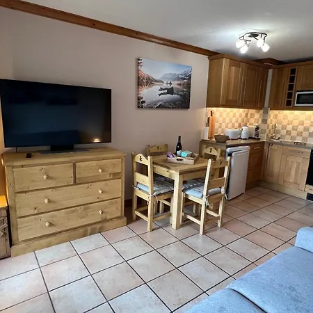 De Montalbert 14b 4-6 Person Apartment