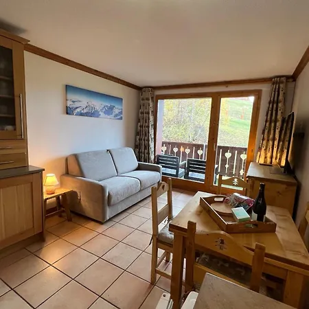 Appartement De Montalbert 14b 4-6 Person